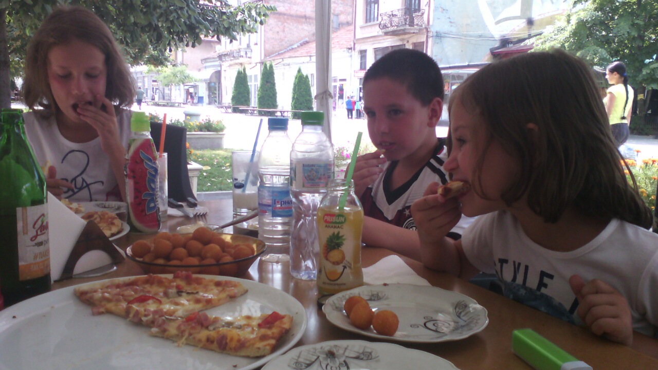 Burthday pizza catering in Kent